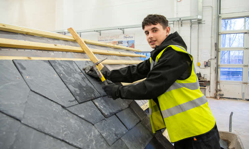 apprenticeships in the roofing industry